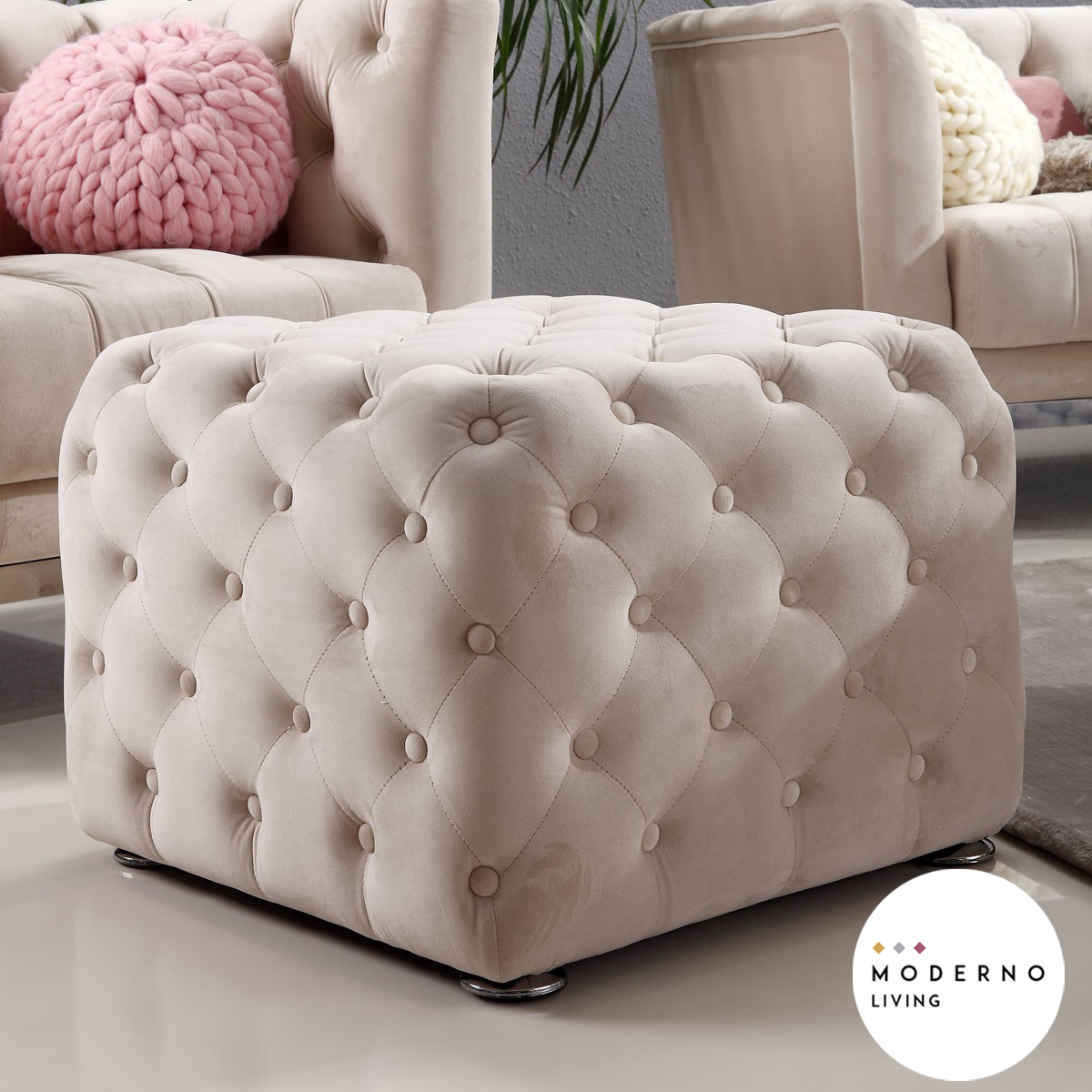 latina-pall-ve01_1_2.jpg moderno living footstool
