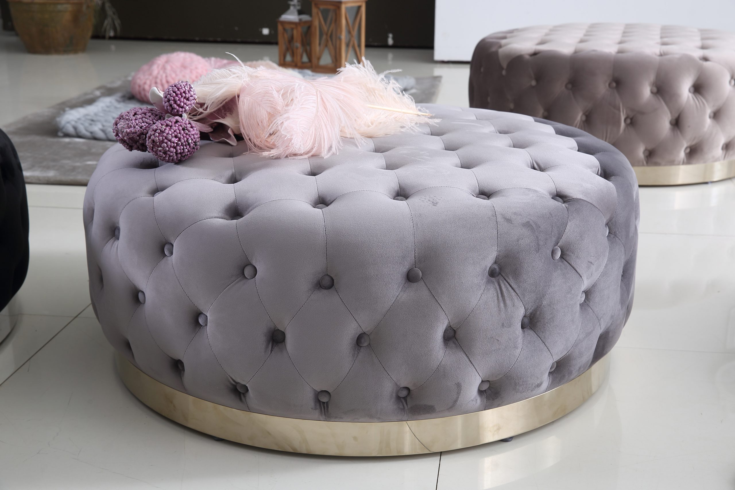 moderno living footstool