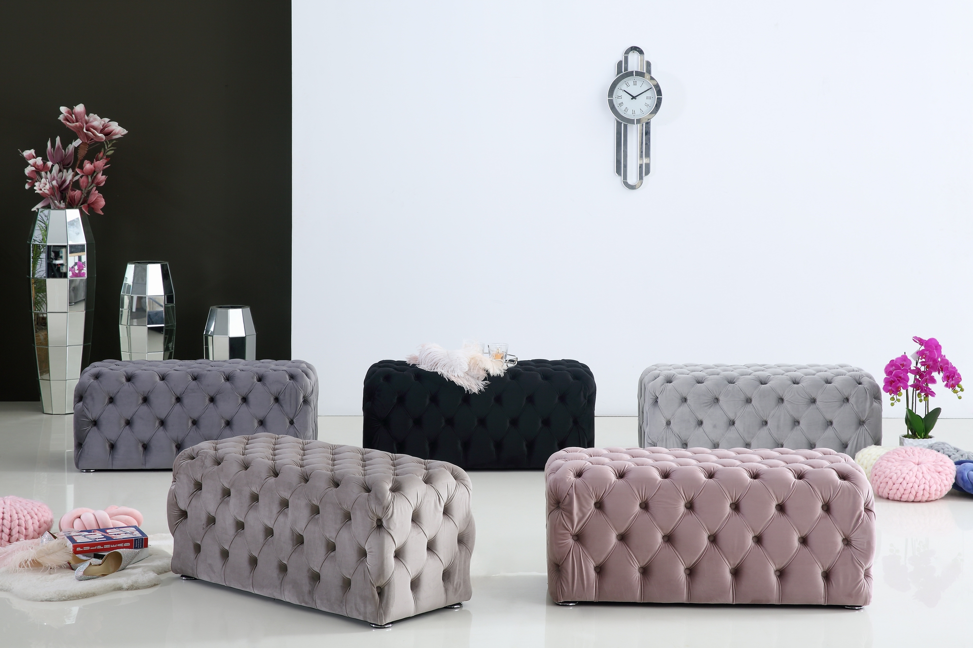 moderno living footstool