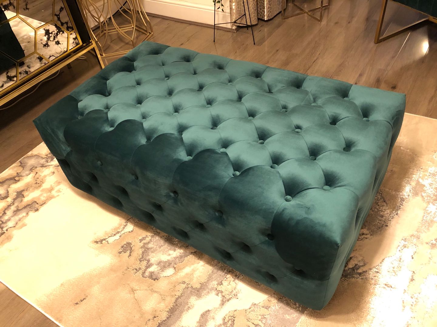 moderno living footstool