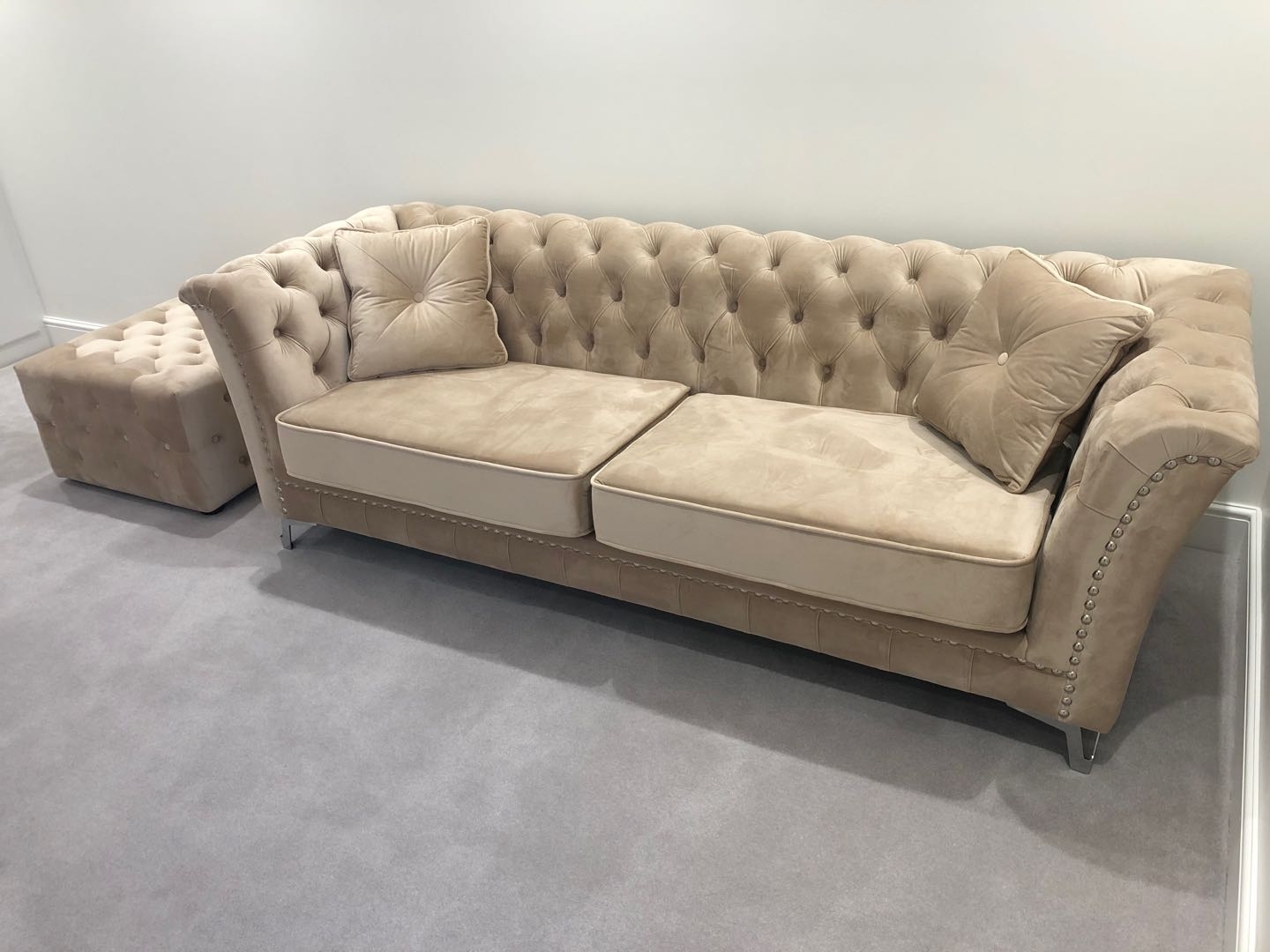 moderno living sofa